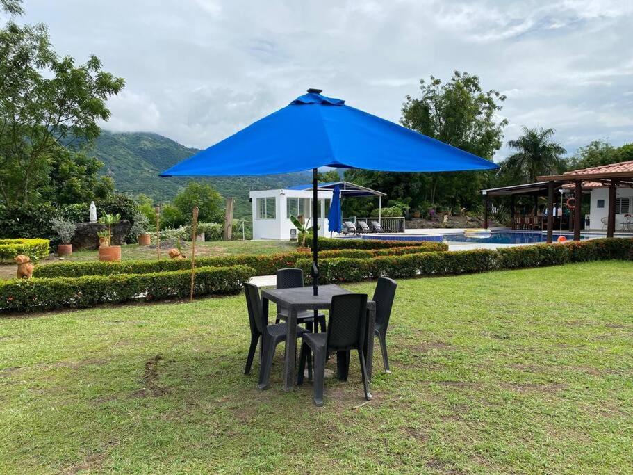 Finca Campestre Con Hermosa Vista アナポイマ エクステリア 写真